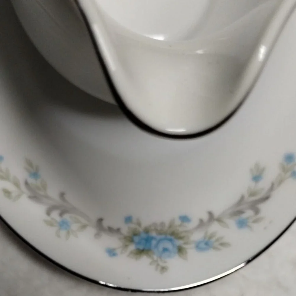 Royal Court Gravy Boat with Attached‎ Underplate Blue Fantasy Fine China